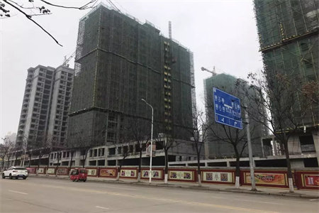 港基文华园东区2室2厅1卫62万93m2中档装修出售